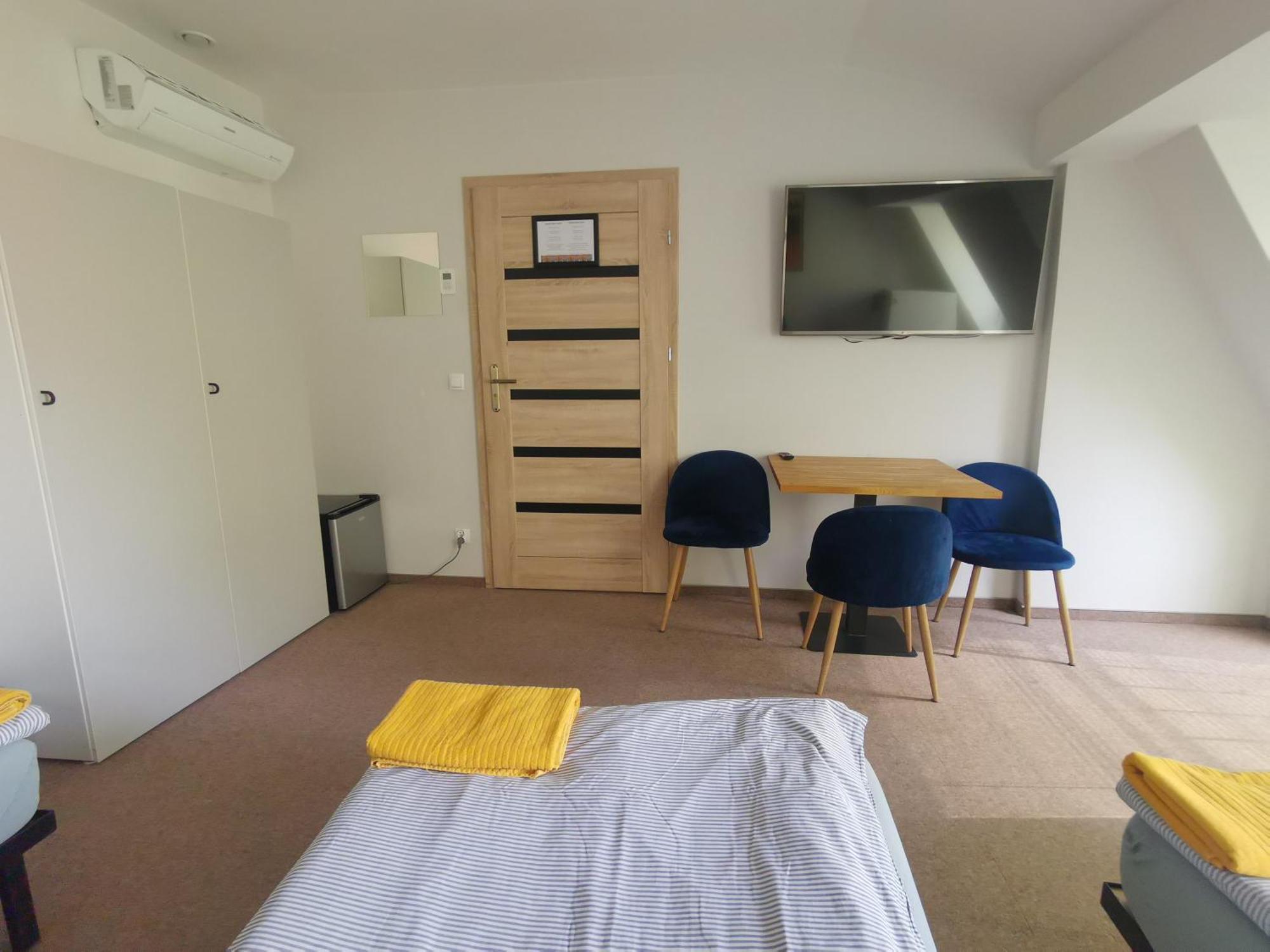 Bemma Apart Hostel Вроцлав Екстериор снимка