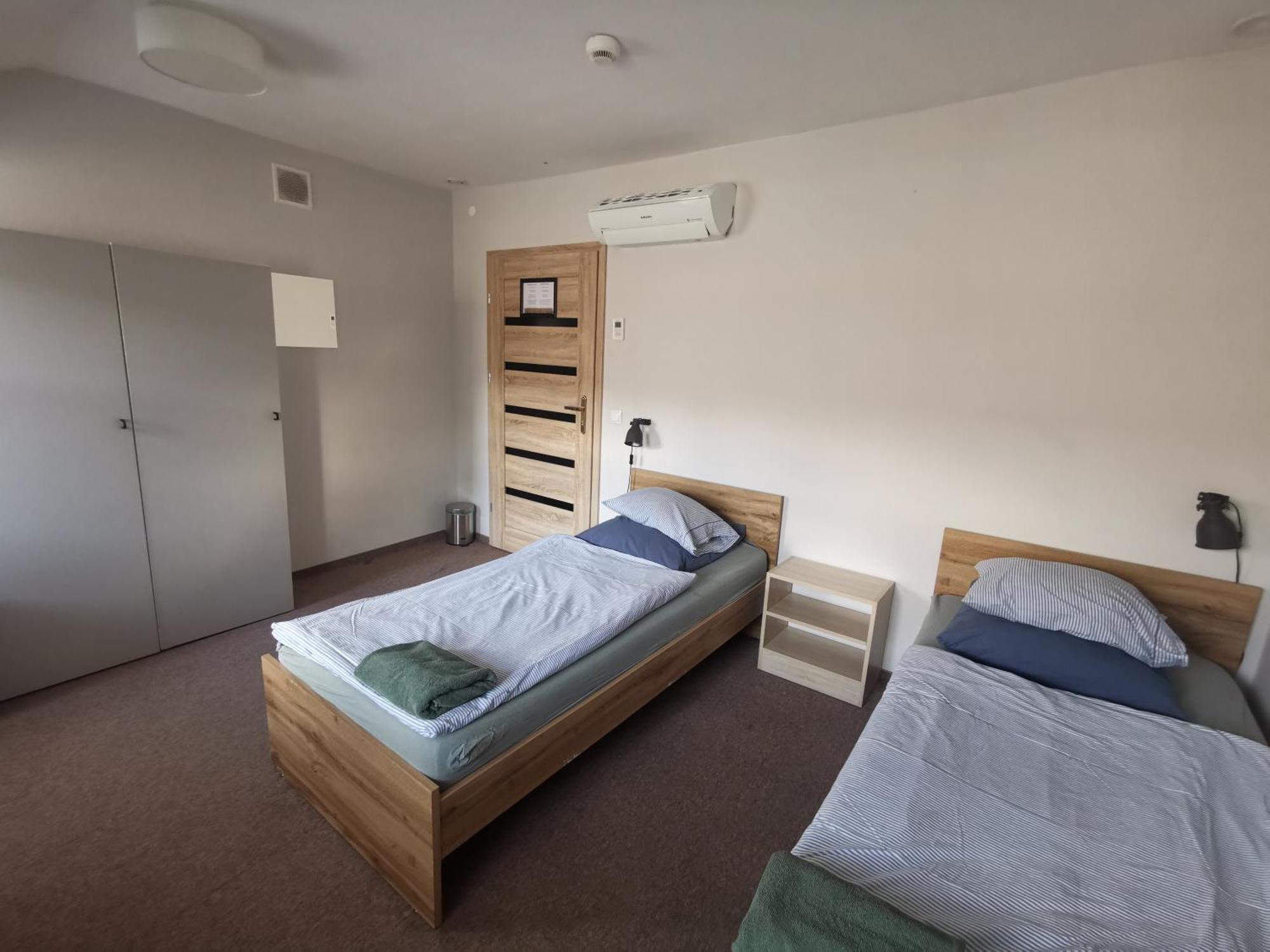 Bemma Apart Hostel Вроцлав Екстериор снимка