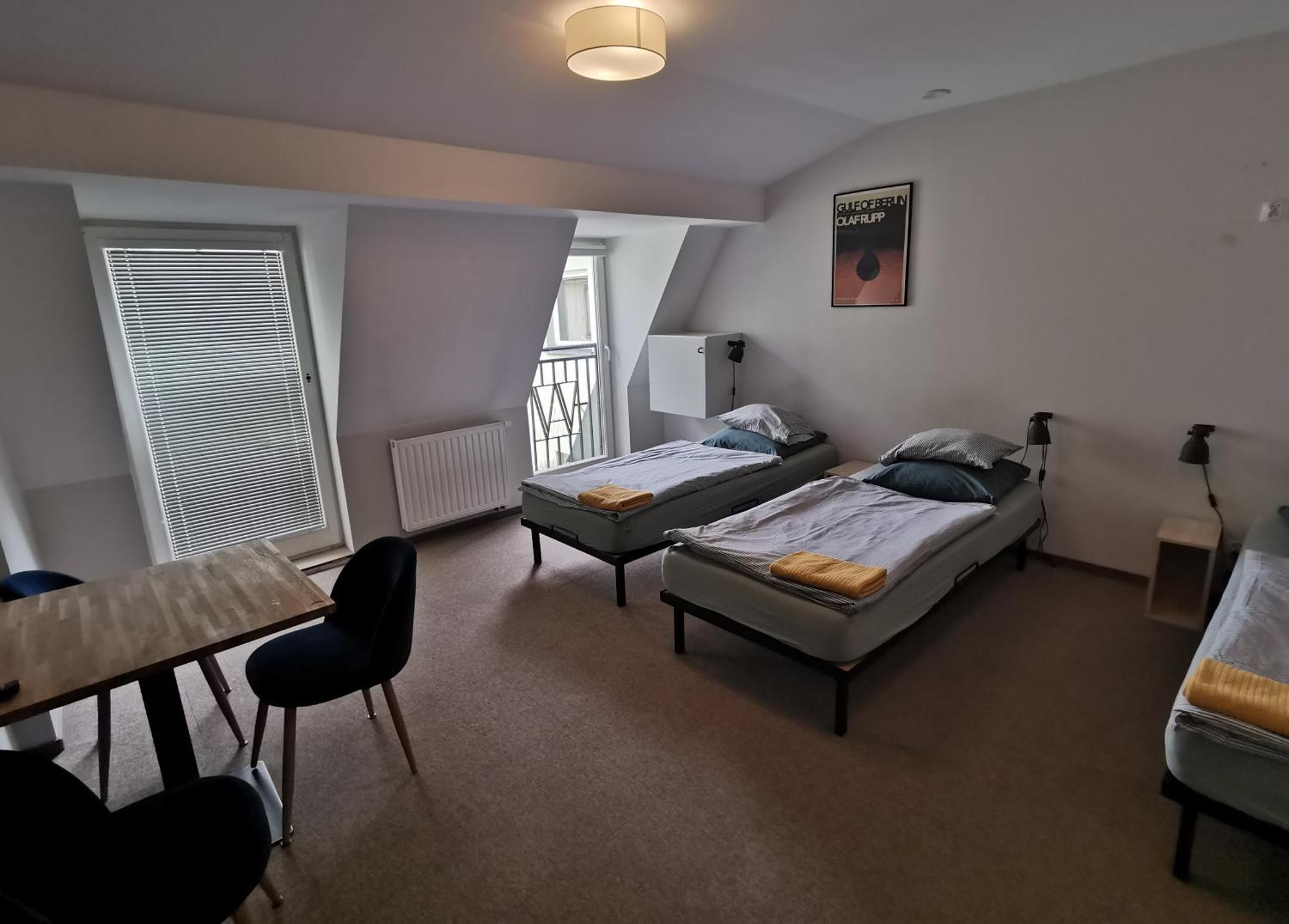 Bemma Apart Hostel Вроцлав Екстериор снимка